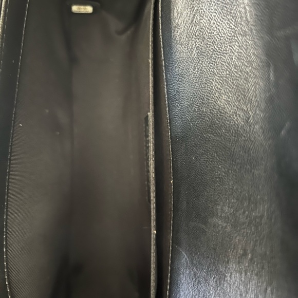 Authentic CHANEL Medium Flap Boy Bag - PRISTINE CONDITION. - Picture 5 of 15